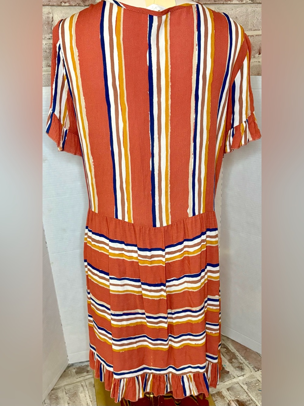 Hailey & Co Rust Stripe Tiered Ruffle Sleeve Midi Dress Women’s Medium NWT - Picture 7 of 13